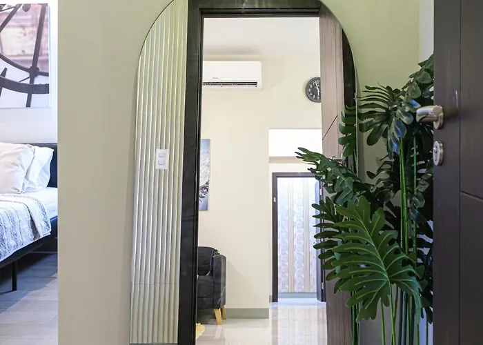 Premium 3br Uptownbgc W/ Bathtub & Balcony Apartment Manila
