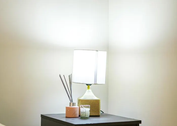 Premium 3br Uptownbgc W/ Bathtub & Balcony Manila