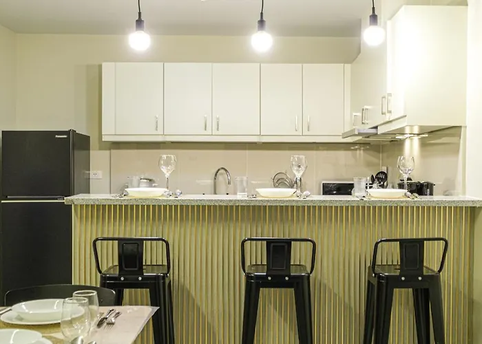 Premium 3br Uptownbgc W/ Bathtub & Balcony * Manila
