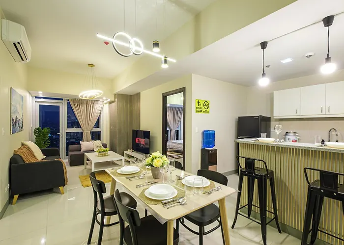 Premium 3br Uptownbgc W/ Bathtub & Balcony *