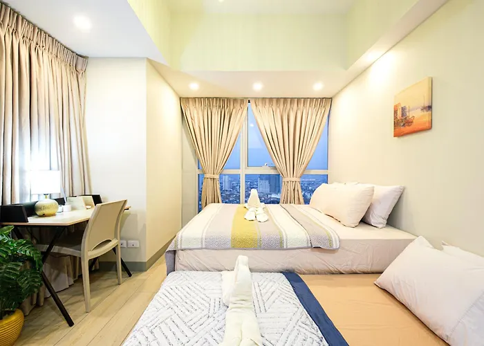 Apartment Premium 3br Uptownbgc W/ Bathtub & Balcony