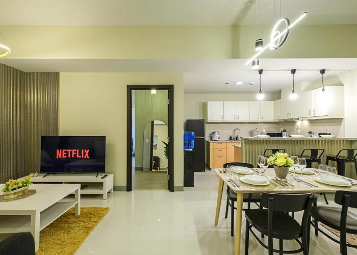 Apartment Premium 3br Uptownbgc W/ Bathtub & Balcony *