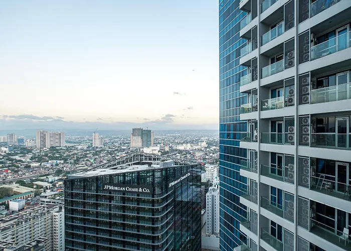 Apartment Premium 3br Uptownbgc W/ Bathtub & Balcony Manila